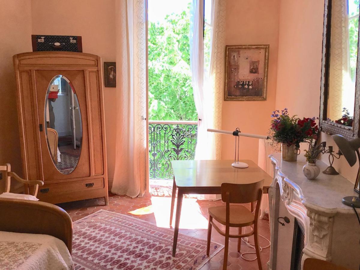 B&B En Provence- Villa Saint Marc Forcalquier Luaran gambar